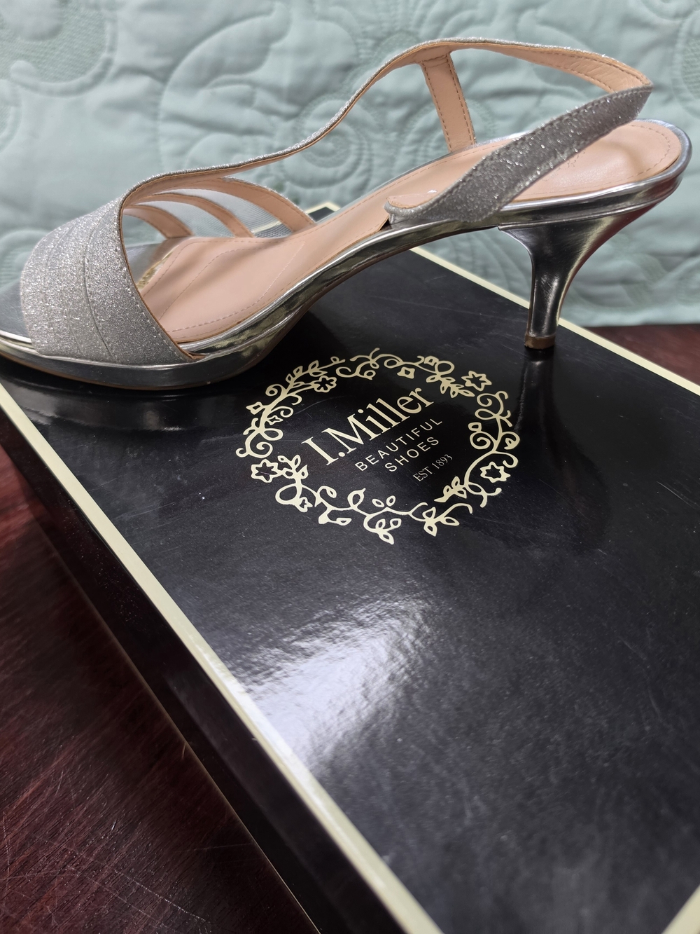 I. Miller Nannett Silver Glitter Heels US 7.5